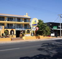 Delfinos Bay Resort - Goulburn Accommodation