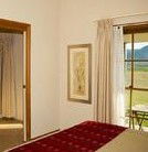 Berenbell Vineyard Retreat - Goulburn Accommodation 3