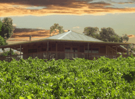 Mclaren Ridge Log Cabins - Goulburn Accommodation