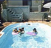 Del Costa Holiday Villas - Goulburn Accommodation