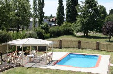 Rest Point Motel - Goulburn Accommodation 3