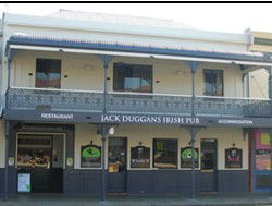 Jack Duggans Irish Pub - Goulburn Accommodation 4