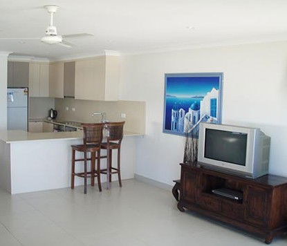 Paros On The Beach - Goulburn Accommodation 1