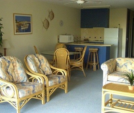 Fairseas Apartments - Goulburn Accommodation 0