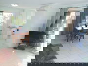 Joanne Apartments - Goulburn Accommodation 3