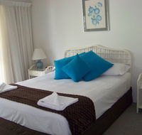 Old Burleigh Court Holiday Apartments - Goulburn Accommodation