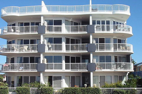 Sandy Shores On Golden Beach - Goulburn Accommodation 1