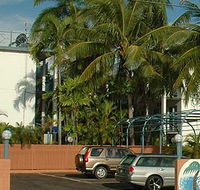 Coconut Grove Holiday Apartments - Goulburn Accommodation