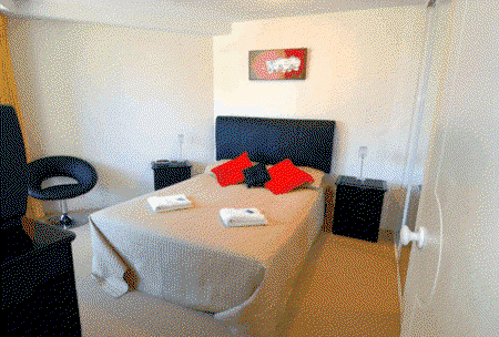 Excellsior Holiday Apartments - Goulburn Accommodation 7