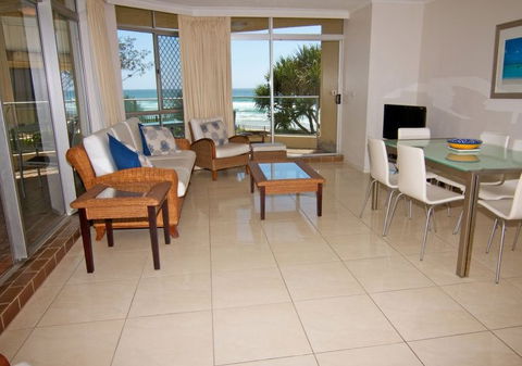 Foreshore Apartments, Mermaid Beach - Goulburn Accommodation 3