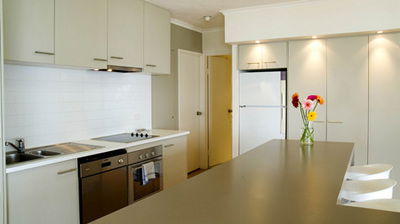 Foreshore Apartments, Mermaid Beach - Goulburn Accommodation 10