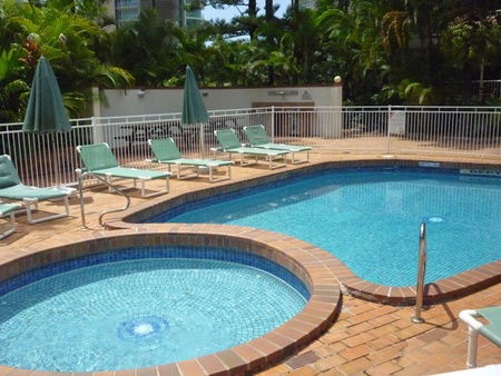 Copacabana - Goulburn Accommodation 6