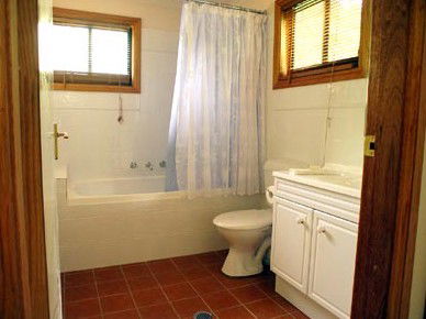 Leura Lodge - Goulburn Accommodation 2