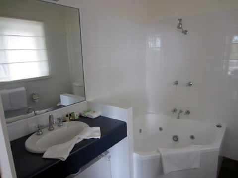 Moore Park Inn - Goulburn Accommodation 5