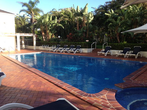 Crest Apartments - Goulburn Accommodation 2