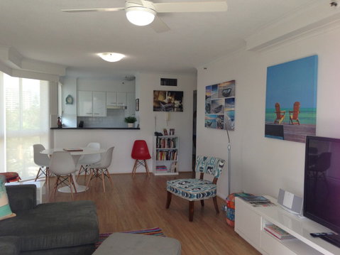 Crest Apartments - Goulburn Accommodation 3