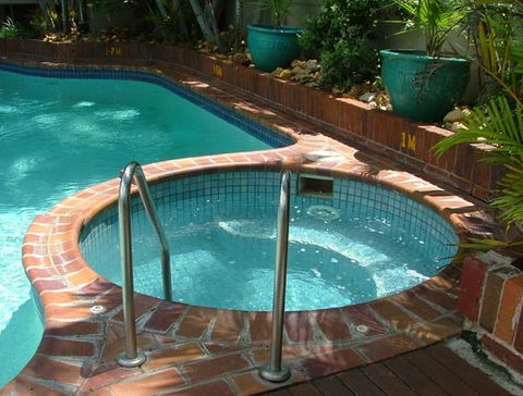 Surfers Del Rey - Goulburn Accommodation 1