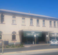 White Hart Hotel - Goulburn Accommodation