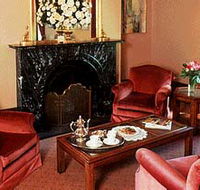 Mount Lofty House-M Gallery Collection - Goulburn Accommodation