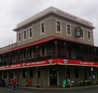 Semaphore Hotel - Goulburn Accommodation