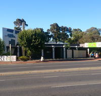 Modbury Plaza Hotel - Goulburn Accommodation