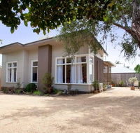 Driftwood Beach Cottage - Goulburn Accommodation