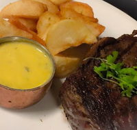 Railway Club Hotel - Goulburn Accommodation
