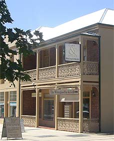 Cobb & Co Court Boutique Hotel - Goulburn Accommodation 0