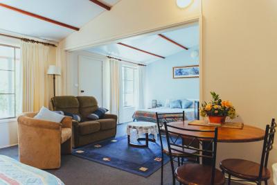 Dartmouth Motor Inn - Goulburn Accommodation 2