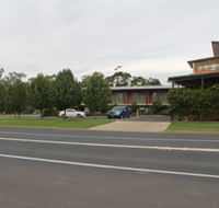 Forbes Victoria Inn - Goulburn Accommodation