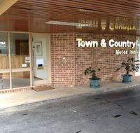 Town amp Country Motor Inn Forbes - Goulburn Accommodation
