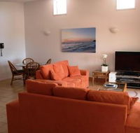 Lennox Beach Resort - Goulburn Accommodation