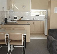 Glenelg Holiday Apartments-Corfu - Goulburn Accommodation