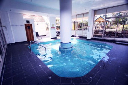 Capricorn One Holiday Apartments - Goulburn Accommodation 1