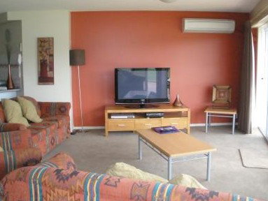 Waterview Luxury Apartments And Penthouses - Goulburn Accommodation 1