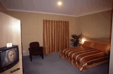 The Lighthouse Hotel - Goulburn Accommodation