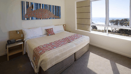 Stradbroke Island Beach Hotel - Goulburn Accommodation