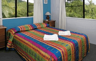 Castaways Trinity Beach - Goulburn Accommodation 0