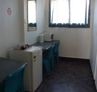 Cool Palms Motel - Goulburn Accommodation