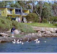 Almonta Holiday Apartments - Goulburn Accommodation