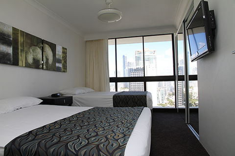 Hi Surf Beachfront Resort Apartments - Goulburn Accommodation 3