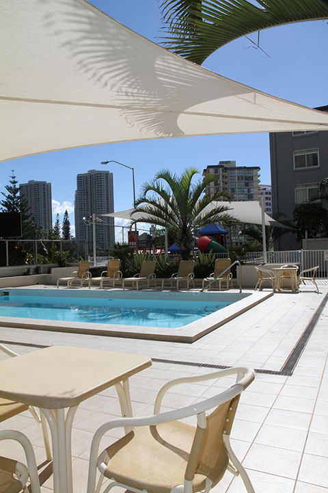 Hi Surf Beachfront Resort Apartments - Goulburn Accommodation 4