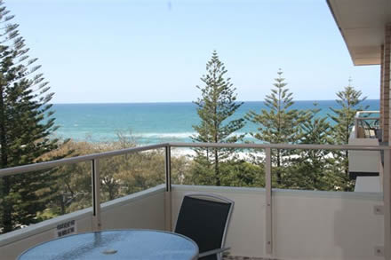 Wyuna Beachfront Apartments - Goulburn Accommodation 6