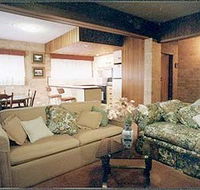 Hillside View Apartments - Goulburn Accommodation