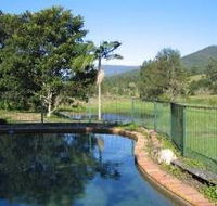 Golden Pond Retreat - Goulburn Accommodation