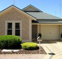 Kadina Luxury Villas - Goulburn Accommodation