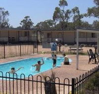 Lake Leslie Tourist Park - Goulburn Accommodation