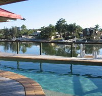 Mooloolaba Canal Holiday House - Goulburn Accommodation