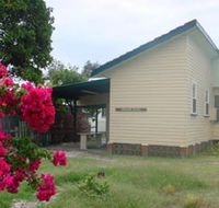 Beach House - Goulburn Accommodation