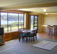 Authur River Beach House - Goulburn Accommodation